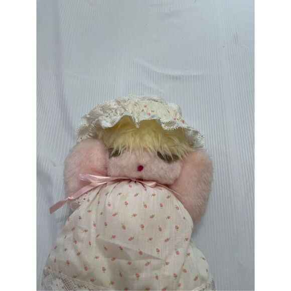 Vintage Ms. Noah Doll Plush - Picture 2 of 6